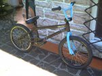 bmxblueeaw1.jpg