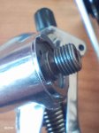 52Tornillo por encima del raso.jpg