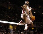 1102076978_james-lebron1.jpg