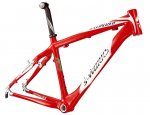 40_SW_sjht_red_wht_FM_7785-17.jpeg