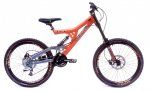 r9_big_bike_bg[1].jpg