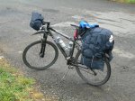 5038. Bici con lluvia (Medium).JPG