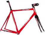 Edge%20racer_small.jpg
