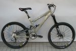 00093-x01.jpg