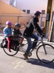 bici1madrehijos.jpg