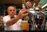 Camarero-Cafe-central-En-Malaga-Andalucia-Espana_4995.jpg