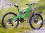 MBK216.biketest.orapat-798-99.jpg