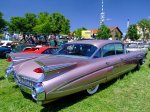800px-Cadillac_Fleetwood_1959_4.jpg