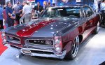 112_2006_sema_222z+HotWheels_1966_Pontiac_GTO+front_view[1].jpg