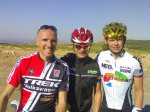 foto con xema y joan para el foromtb.jpg