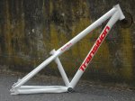 TOP08Gallery_FrameWhite.jpg