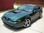 ford mustang (2003).jpg
