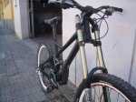 GIANT 002.jpg