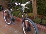 1201805058_f.jpg