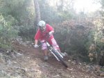 yo tumbada curva sam hill.jpg