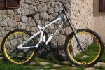 DH230-vouilloz.jpg