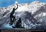 statue-moon3[1].jpg