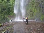 bicicascada.jpg