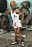 el congui posando en el gimnasio neo puerto de sagunto.jpg