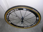 RUEDAS COSMIC Y CUADRO BH CX 002.jpg