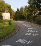 fleche-mur.jpg