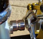 eebolt2[1].jpg