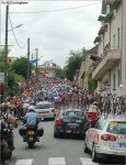 tdf08st19eh-crowd2[1].jpg