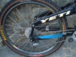 Yeti-DH9-6.jpg